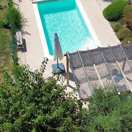 La Maison De *